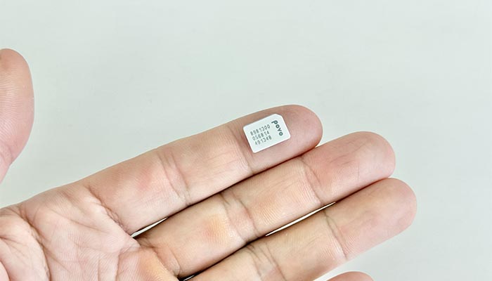 FS040Wでpovo2.0を利用する設定方法を解説している写真