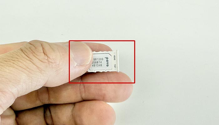 Galaxy 5G Mobile(SCR01)でpovo2.0を利用する設定方法を解説している写真