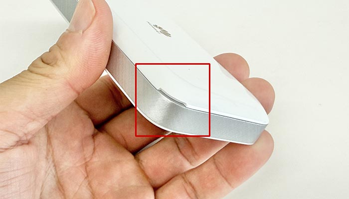 HUAWEI E5785でpovo2.0を利用する設定方法を解説している写真