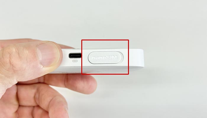 Rakuten WiFi Pocket Premiumでpovo2.0を利用する設定方法を解説している写真